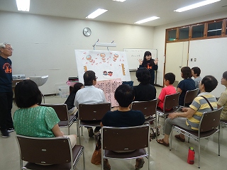 三ヶ日手話サークル“いちばん星”でパネルシアター 三ヶ日手話サークル“いちばん星”でパネルシアター