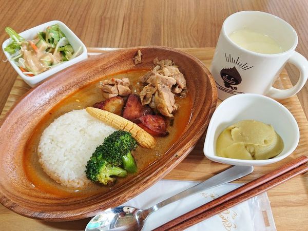 卸本町(浜松市南区)の素敵なカフェ2軒。 卸本町(浜松市南区)の素敵なカフェ2軒。