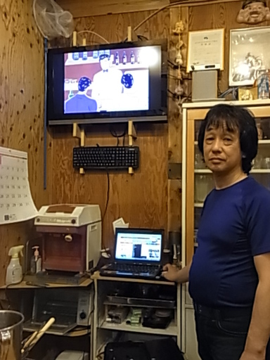 喫茶店CafePITの32V型受像機とRockTubeとThinkPad X200sの其の後 喫茶店CafePITの32V型受像機とRockTubeとThinkPad X200sの其の後