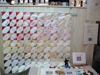 パッチワークキルト展初日