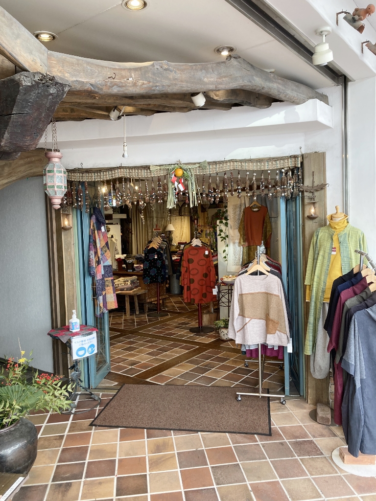 トンボヤさん トンボヤさん