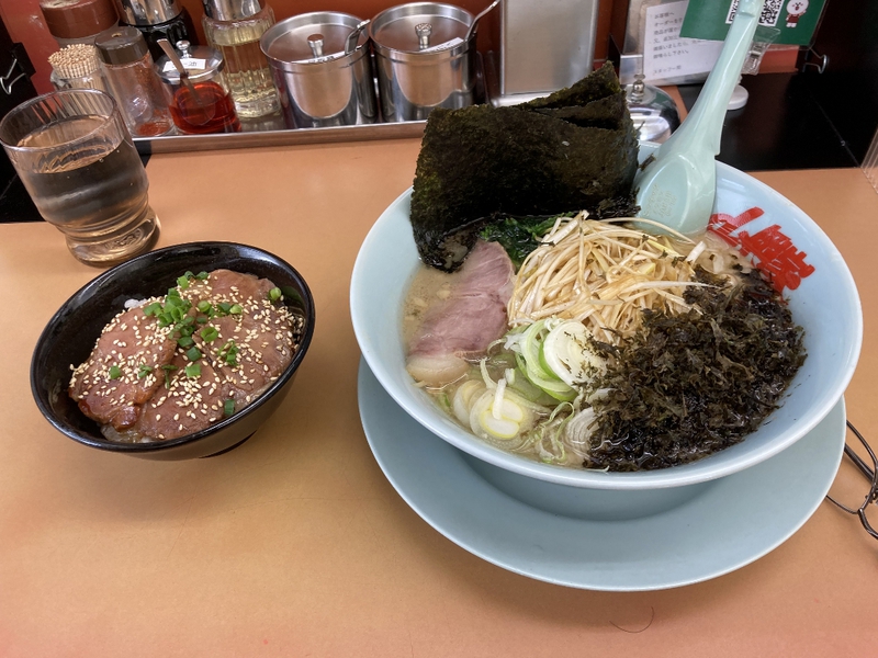 山岡家サービスセットA 醤油ラーメンミニチャーシュー丼 山岡家サービスセットA 醤油ラーメンミニチャーシュー丼