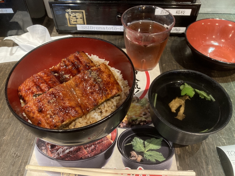 Wうな丼 1200円 Wうな丼 1200円