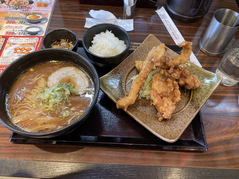 五味八珍 味噌ラーメンと唐揚げランチ 五味八珍 味噌ラーメンと唐揚げランチ
