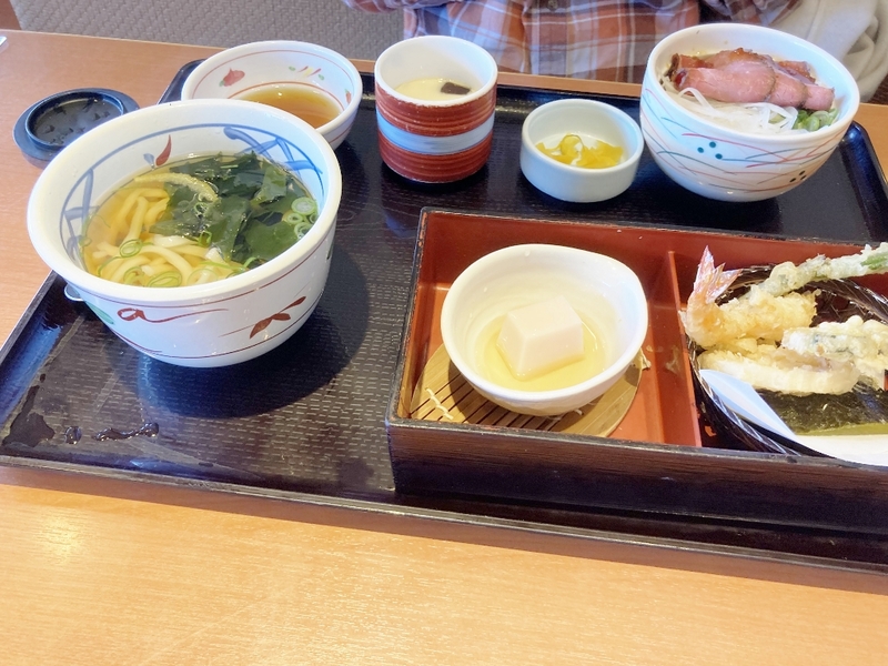 和食のさと なごみ弁当ミニローストビーフ丼 和食のさと なごみ弁当ミニローストビーフ丼