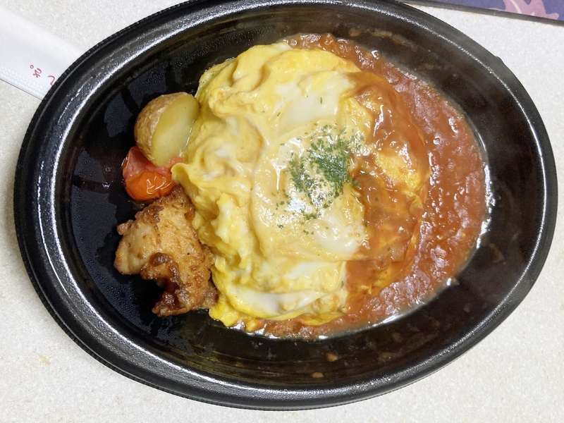 ふわとろ玉子のトマトソースオムライス ふわとろ玉子のトマトソースオムライス