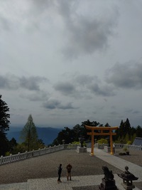 連休も通常通り