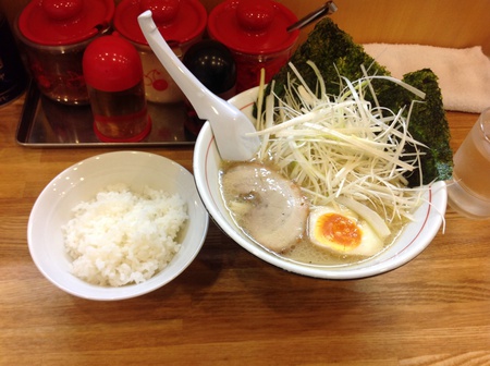 ラーメン好きですin田町 ラーメン好きですin田町