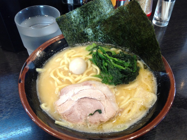 ラーメン好きですin浜松市中区幸で麺匠家(メンシュウヤ) ラーメン好きですin浜松市中区幸で麺匠家(メンシュウヤ)