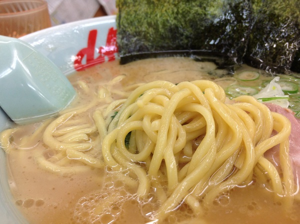 ラーメン好きですin浜松市東区有玉北町で山岡家(同僚のいざない) ラーメン好きですin浜松市東区有玉北町で山岡家(同僚のいざない)