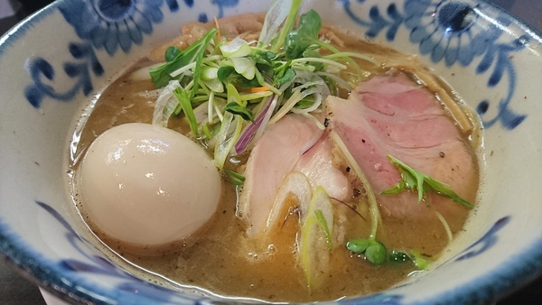 ラーメン好きですin浜松市浜北区寺島で麺屋AMORE (メンヤアモーレ) 2回目 ラーメン好きですin浜松市浜北区寺島で麺屋AMORE (メンヤアモーレ) 2回目