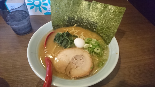 ラーメン好きですin浜松市中区高丘東で「横浜家系らあめん 壱縁家」 ラーメン好きですin浜松市中区高丘東で「横浜家系らあめん 壱縁家」