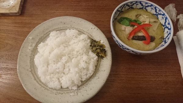 いろいろな国の料理を食べたい! 浜松市東区笠井町の「SAVA SAVA NUT(サバサバナッツ)」 いろいろな国の料理を食べたい! 浜松市東区笠井町の「SAVA SAVA NUT(サバサバナッツ)」