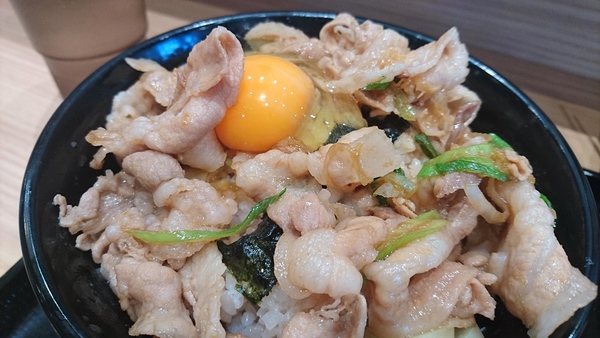 行ける時には積極的に行く「すた丼」 行ける時には積極的に行く「すた丼」