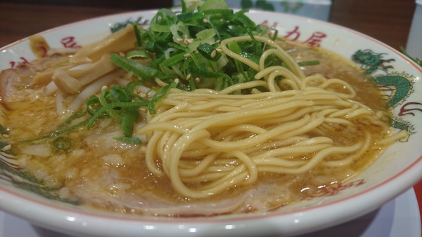 ラーメン好きですin藤枝PA下り線内で魁力屋5 ラーメン好きですin藤枝PA下り線内で魁力屋5