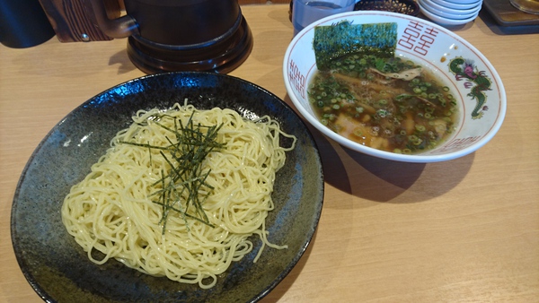 ラーメン好きですin袋井市川井で「喜八屋」 ラーメン好きですin袋井市川井で「喜八屋」