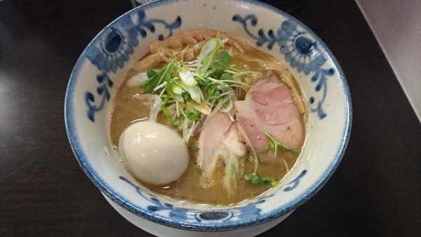 ラーメン好きですin浜松市浜北区寺島で麺屋AMORE (メンヤアモーレ) 2回目 ラーメン好きですin浜松市浜北区寺島で麺屋AMORE (メンヤアモーレ) 2回目
