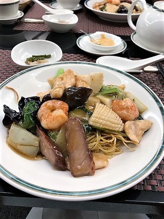 12月のランチ **週替わり桃花林ランチ** 12月のランチ **週替わり桃花林ランチ**