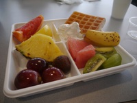 「浜松フルーツパーク」のフルーツバイキング（食べ放題）は500円でお腹いっぱい果物を食べられます！