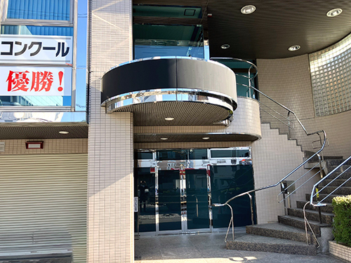 野立看板。 野立看板。