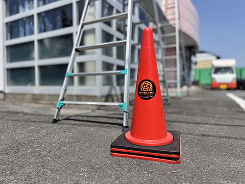 壁面パネルサイン。 壁面パネルサイン。
