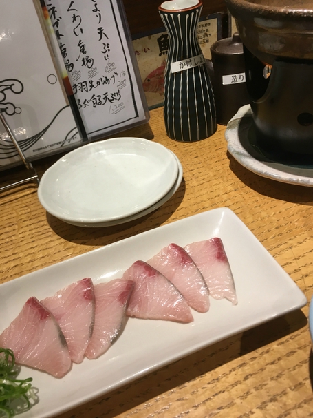 何もないとは言わせない 福山市 ポスター 斬新かつ捨て身なコピーが二度見を誘う 何もないとは言わせない 福山市 ポスター 斬新かつ捨て身なコピーが二度見を誘う