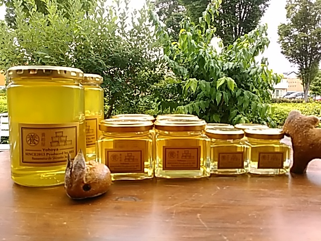 養紡屋さんの蜂蜜入荷しました。