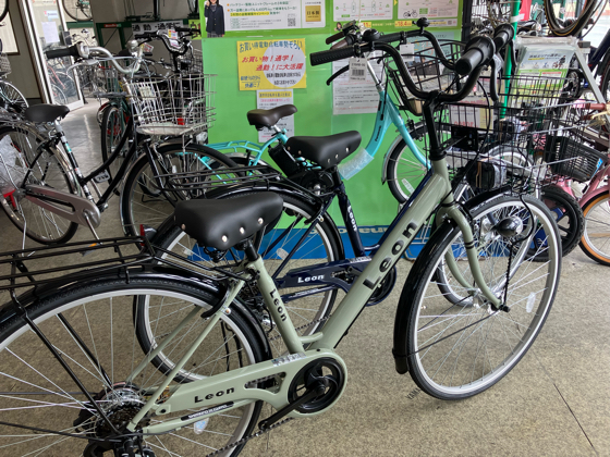 ブラック納車で濃紺とグリーンあります ブラック納車で濃紺とグリーンあります