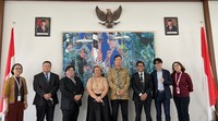 駐日インドネシア大使館を訪問。トゥリ公使と情報交換させていただきました。