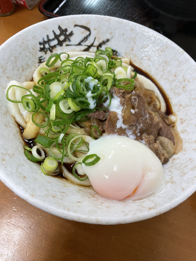 今日はお伊勢さんに「初もうで」にやって来ました。パンデミックが早く終わりますように。祈 世界笑顔！