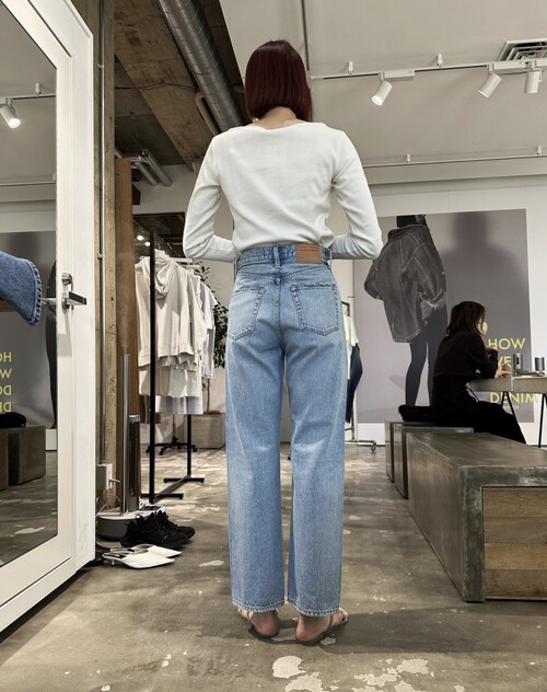 なぜか履くだけで絵になるSofie DHooreのパンツ なぜか履くだけで絵になるSofie DHooreのパンツ