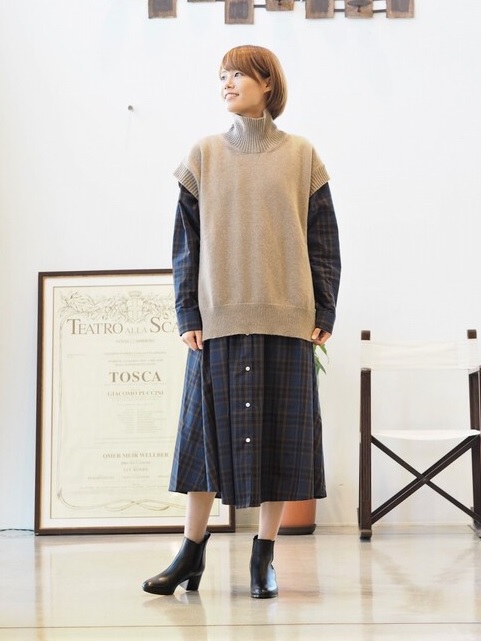 人気パンツ、34サイズのみとなりました 人気パンツ、34サイズのみとなりました