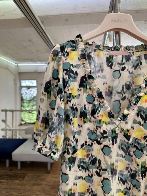 女性らしい繊細なデザインのイタリアを感じるKristina Ti+Margiela Tabi vallée 女性らしい繊細なデザインのイタリアを感じるKristina Ti+Margiela Tabi vallée