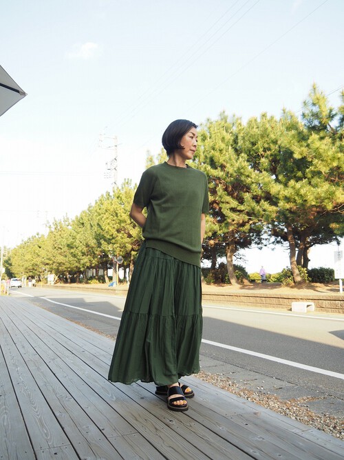 普段使い、ヴァカンスにもお勧めの丈長めドレス 普段使い、ヴァカンスにもお勧めの丈長めドレス
