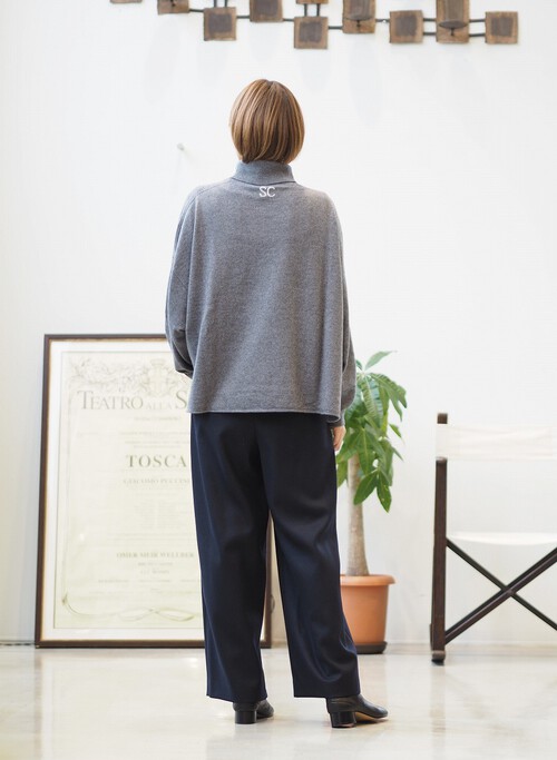 ENFŐLDのウール素材のパンツが入りました+Margielaの一番人気長財布 ENFŐLDのウール素材のパンツが入りました+Margielaの一番人気長財布
