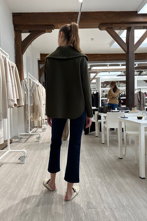 SALEです、追加入荷のベスト+ENFŐLDのBig Tee+お勧めのJoseph SALEです、追加入荷のベスト+ENFŐLDのBig Tee+お勧めのJoseph