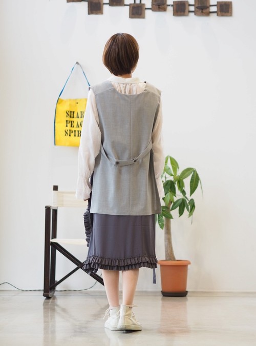 人気です、追加の追加入荷のMidiumiの使えるお洒落なプチプラベスト 人気です、追加の追加入荷のMidiumiの使えるお洒落なプチプラベスト