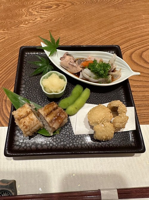 レギパン素材のパンツに合わせたいSEMICOUTUREの上等なTee レギパン素材のパンツに合わせたいSEMICOUTUREの上等なTee