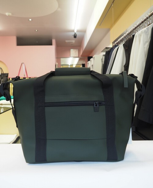ご旅行に最適なRAINSの使えるBag ご旅行に最適なRAINSの使えるBag