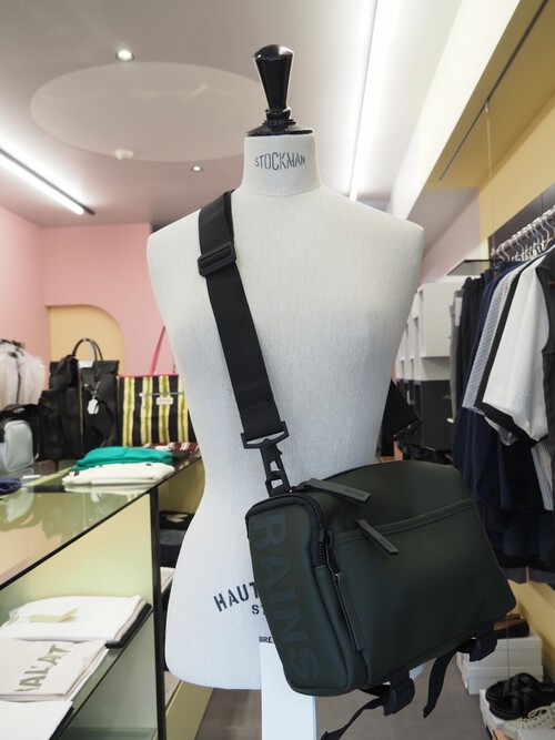 ご旅行に最適なRAINSの使えるBag ご旅行に最適なRAINSの使えるBag