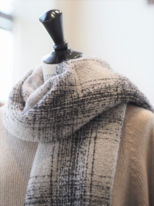 Mariaさん絶賛のma,ry.yaのエキストラファインメリノ本物のカシミアセーターが最終入荷しました Mariaさん絶賛のma,ry.yaのエキストラファインメリノ本物のカシミアセーターが最終入荷しました