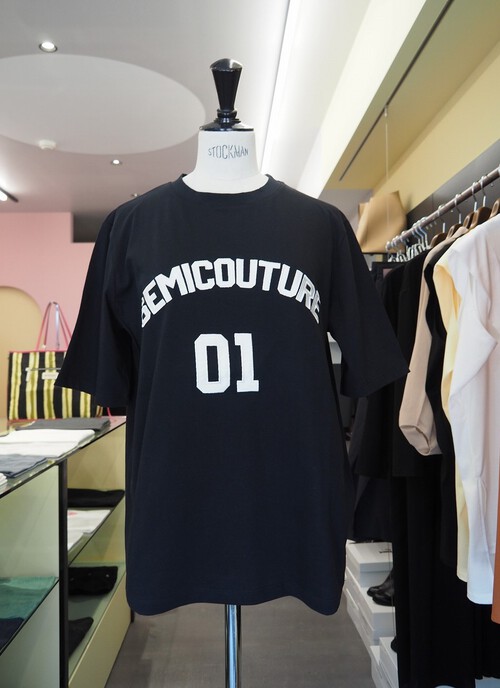 涼しい夏ストレッチパンツに合わせたい売れ筋ロゴTeeが入りました 涼しい夏ストレッチパンツに合わせたい売れ筋ロゴTeeが入りました