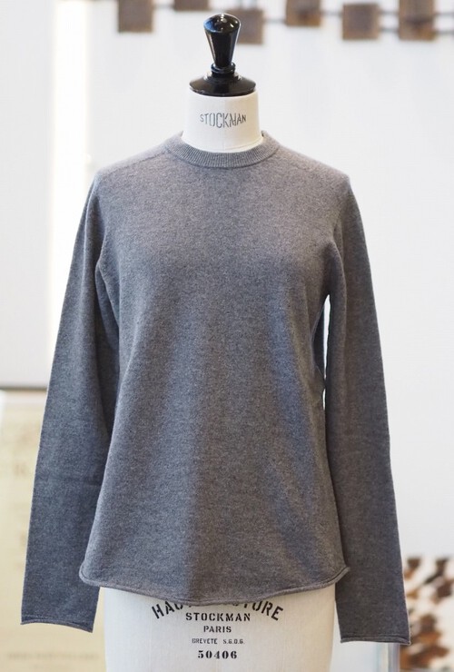 追加入荷の薄手ストレッチウール素材のインナー+普通の上等なTops 追加入荷の薄手ストレッチウール素材のインナー+普通の上等なTops