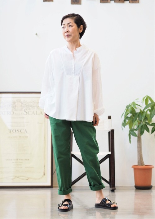 やっぱり緑が好きだ!SEMICOUTUREのパンツでコーディネート やっぱり緑が好きだ!SEMICOUTUREのパンツでコーディネート