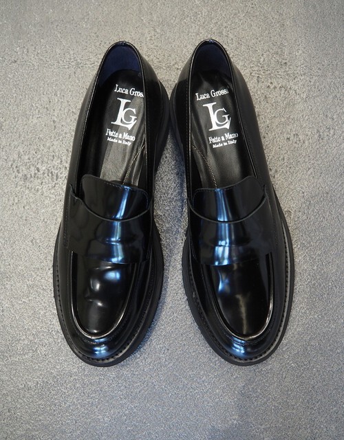 Maison Margielaの定番パッチクルーネックが入りました Maison Margielaの定番パッチクルーネックが入りました