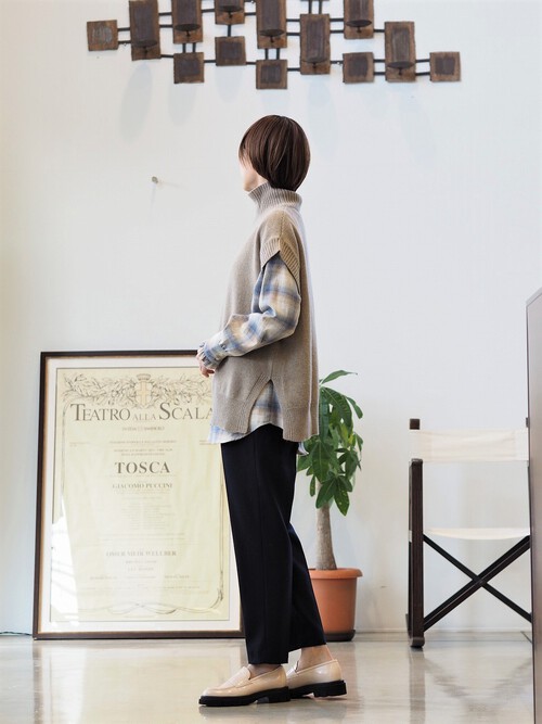 人気パンツ、34サイズのみとなりました 人気パンツ、34サイズのみとなりました