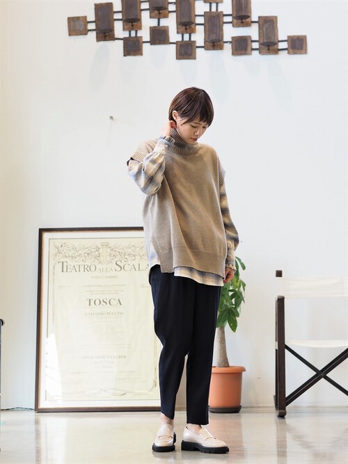 人気パンツ、34サイズのみとなりました 人気パンツ、34サイズのみとなりました