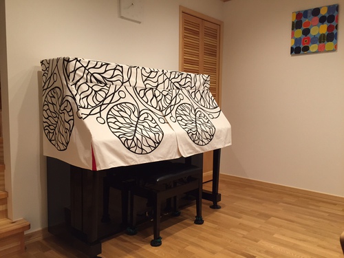 マリメッコ・ボットナを使ったハーフサイズのピアノカバー