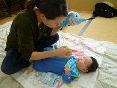 ベビマと赤ちゃんサインが体験できるサークルを磐田で開いています♪