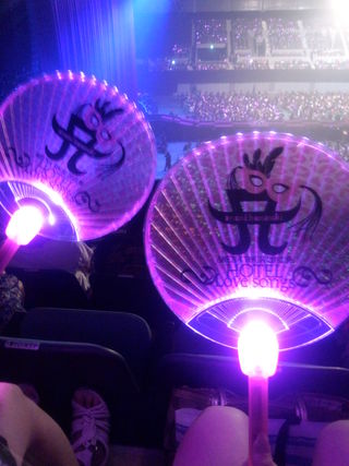 ARENA TOUR 2012
